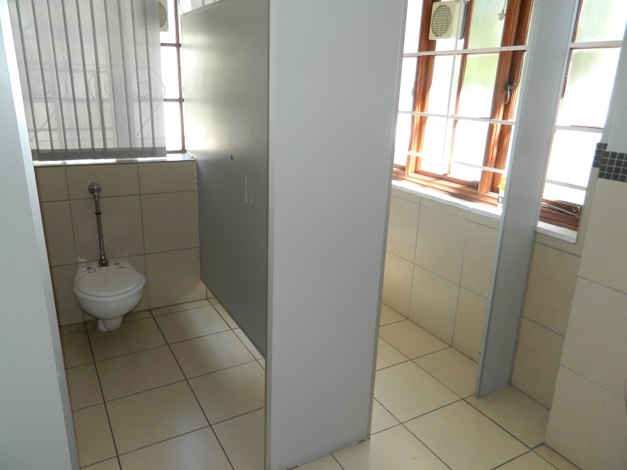 To Let commercial Property for Rent in Paarl Central Western Cape